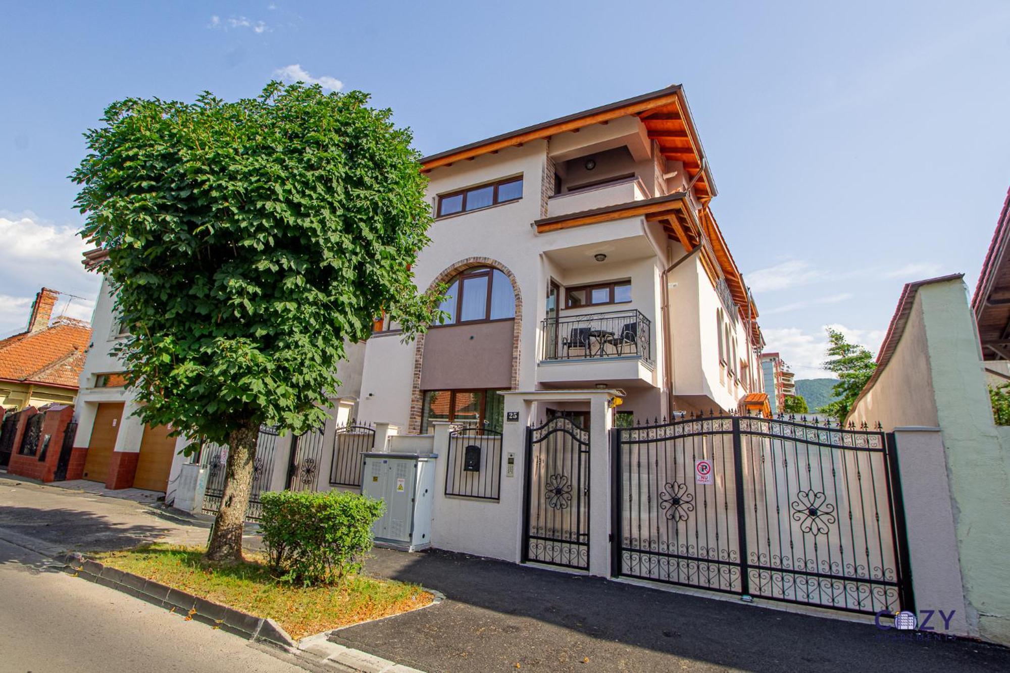 Cozy Brand New Boutique Aparthotel Braşov Dış mekan fotoğraf