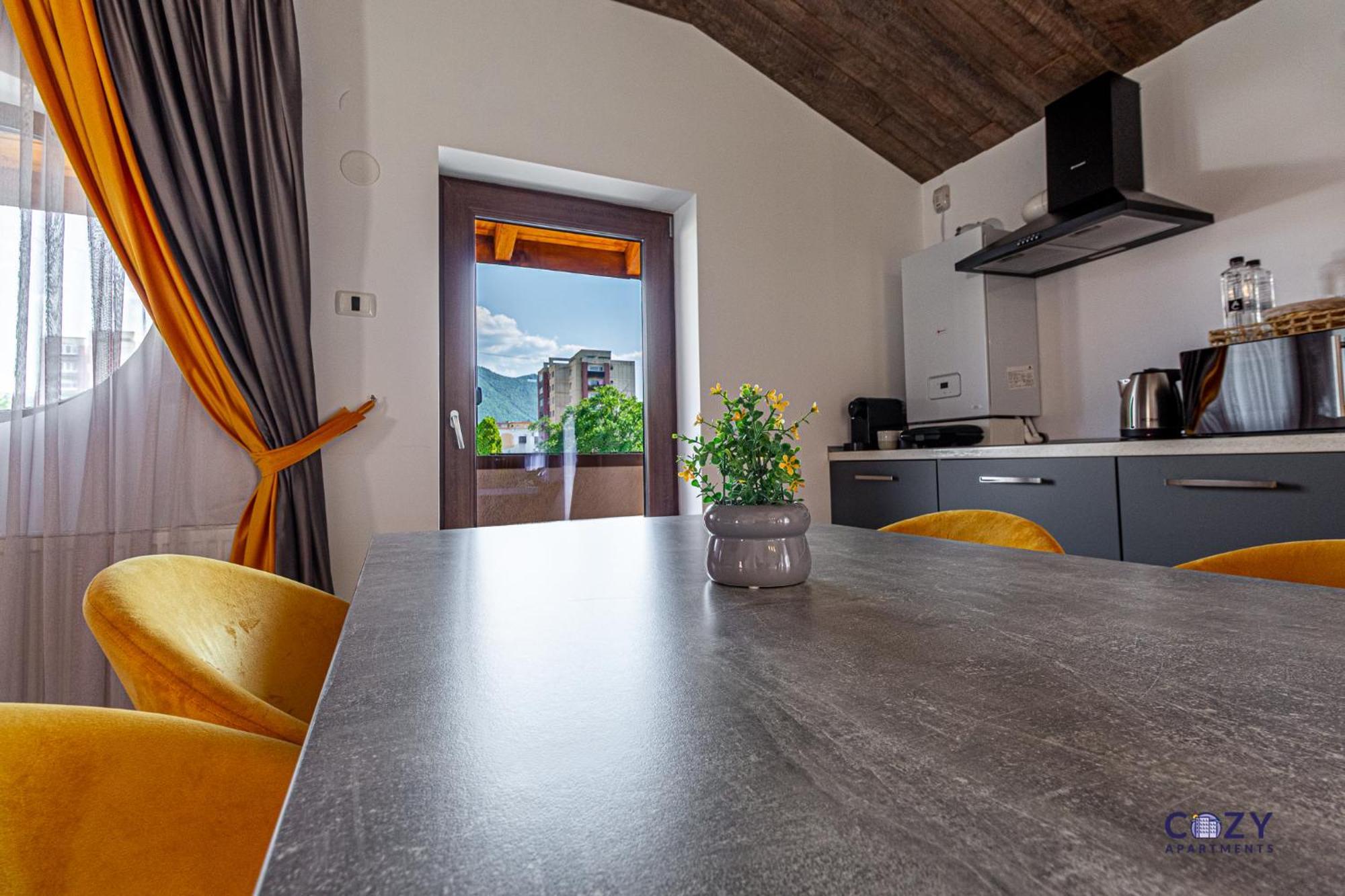 Cozy Brand New Boutique Aparthotel Braşov Dış mekan fotoğraf