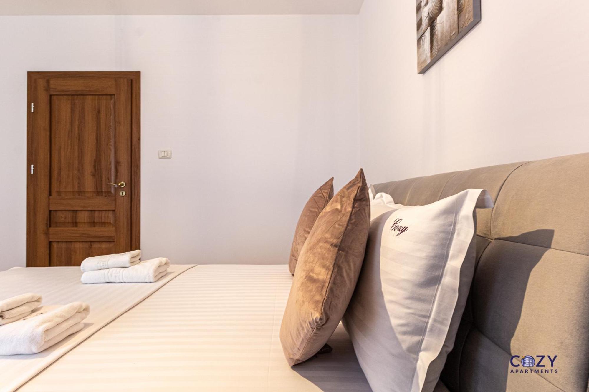 Cozy Brand New Boutique Aparthotel Braşov Dış mekan fotoğraf